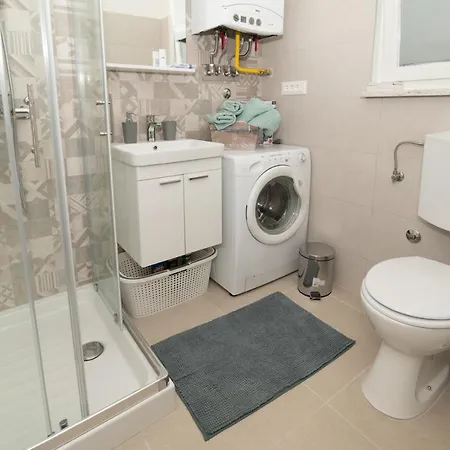 Four Modern Apartment's At Antique Villa, Castropola 8, Pula, Center *