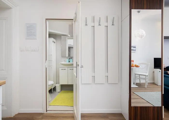 Modern Apartment'S At Antique Villa, Castropola 8, Pula, City Center - No Parking * פולה