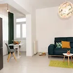 Appartement Modern Apartment's At Antique Center - No Privat Parking