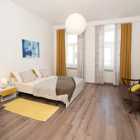 Four Modern Apartment'S At Antique Villa, Castropola 8, Pula, City Center *