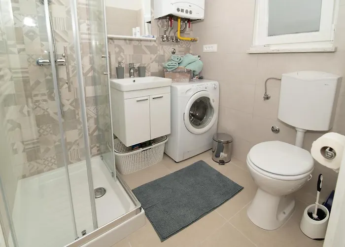 Modern Apartment'S At Antique Villa, Castropola 8, Pula, City Center - No Parking *