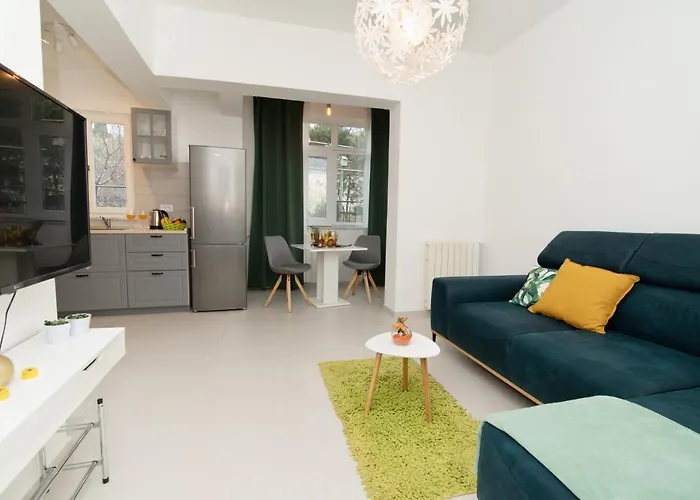 Modern Apartment'S At Antique Villa, Castropola 8, Pula, City Center - No Parking *